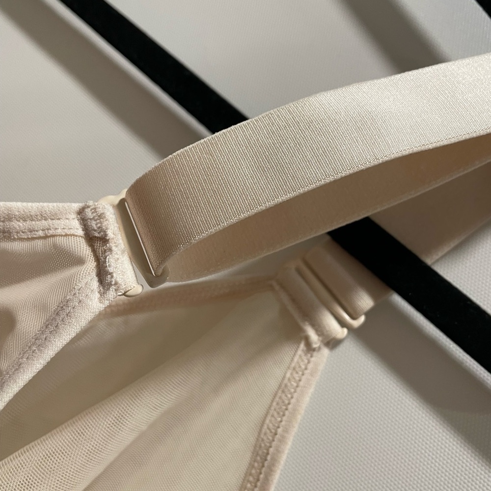 HSIA Unlined Bras 40H Bundle - Picture 11 of 14